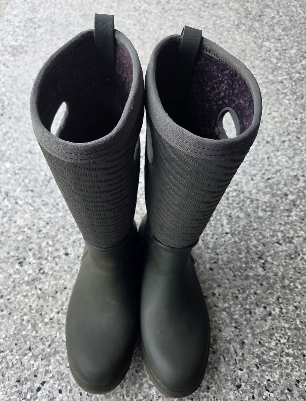 Bogs Women’s Crandall II Tall Waterproof Rain Boots in Dark Green SIZE 10